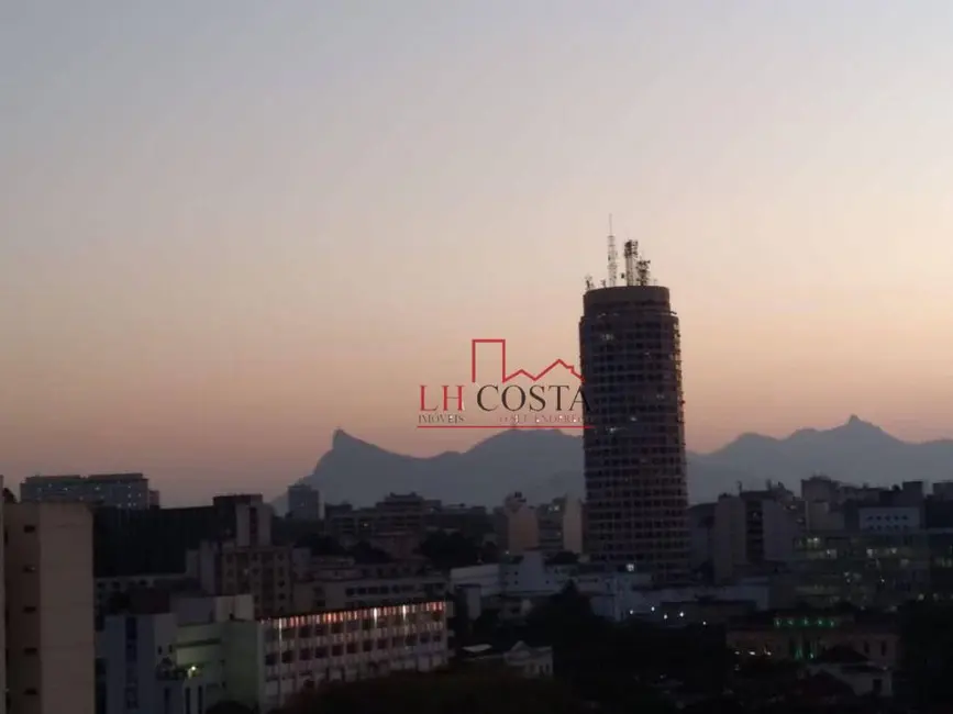 Foto 2 de Apartamento com 2 quartos à venda, 80m2 em Centro, Niteroi - RJ