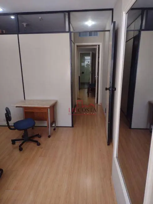 Sala Comercial à venda, 36m2 em Icaraí, Niteroi - RJ - imagem 9 Foto 9 de Sala Comercial à venda, 36m2 em Icaraí, Niteroi - RJ