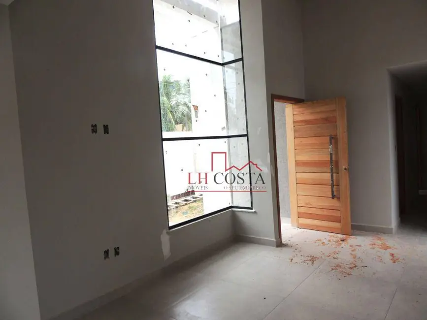 Foto 7 de Casa com 3 quartos à venda, 360m2 em Praia de Itaipuaçu (Itaipuaçu), Marica - RJ
