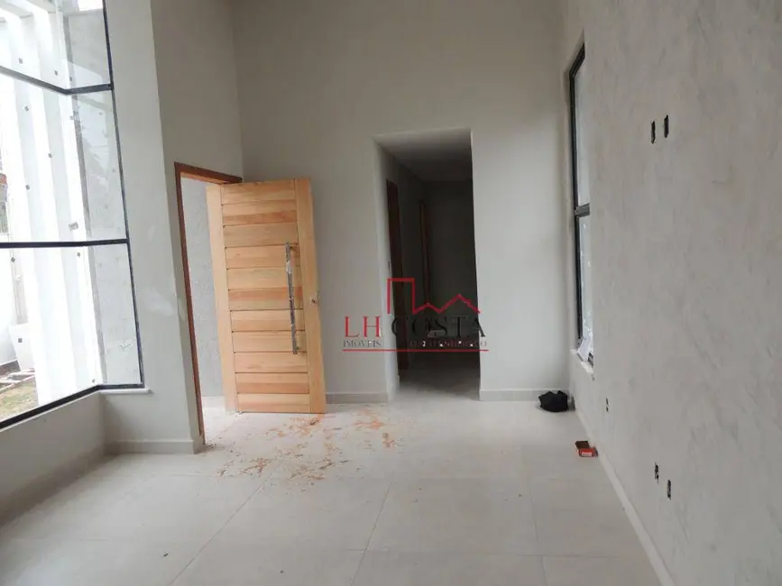 Foto 6 de Casa com 3 quartos à venda, 360m2 em Praia de Itaipuaçu (Itaipuaçu), Marica - RJ