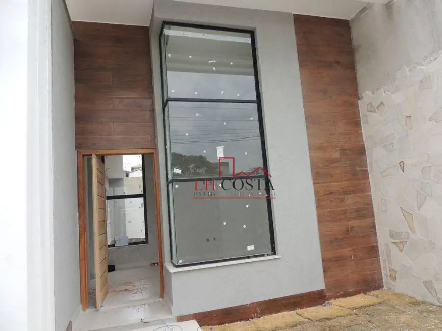 Foto 3 de Casa com 3 quartos à venda, 360m2 em Praia de Itaipuaçu (Itaipuaçu), Marica - RJ