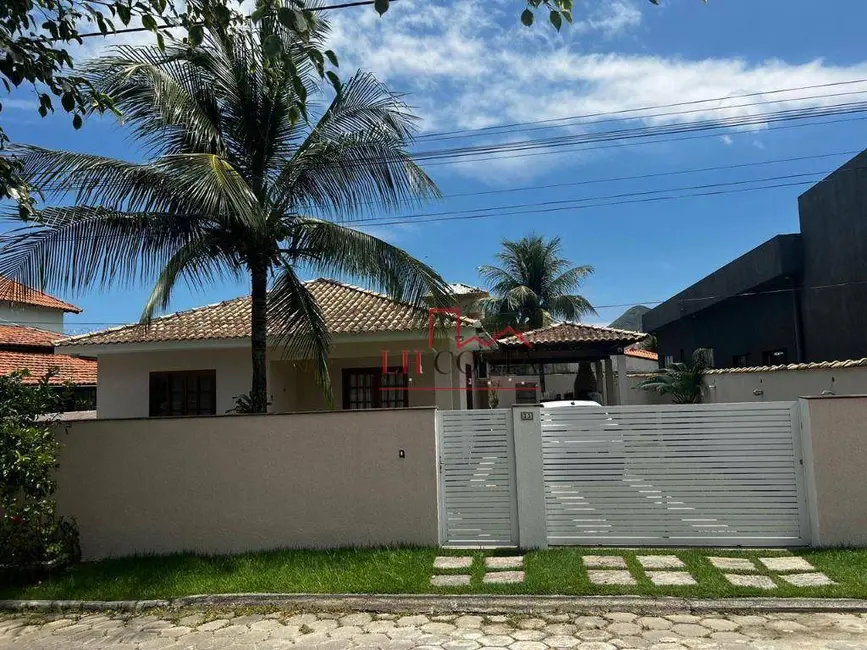 Foto 1 de Casa de Condomínio com 2 quartos para alugar, 360m2 em Marica - RJ
