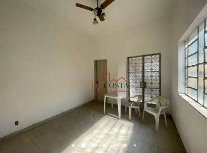 Foto 3 de Casa com 3 quartos à venda, 130m2 em Santa Rosa, Niteroi - RJ