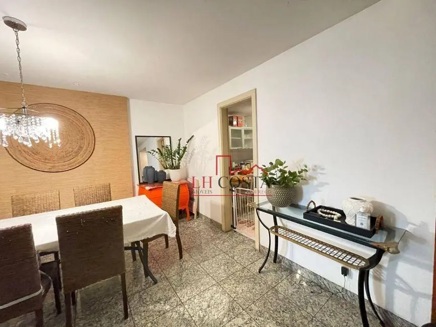 Apartamento com 4 quartos à venda, 143m2 em Icaraí, Niteroi - RJ - imagem 9 Foto 9 de Apartamento com 4 quartos à venda, 143m2 em Icaraí, Niteroi - RJ