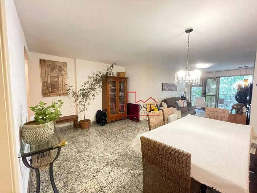 Apartamento com 4 quartos à venda, 143m2 em Icaraí, Niteroi - RJ - imagem 6 Foto 6 de Apartamento com 4 quartos à venda, 143m2 em Icaraí, Niteroi - RJ