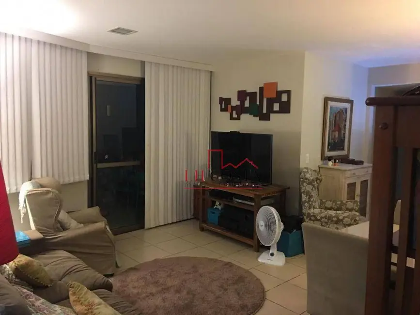 Foto 2 de Apartamento com 3 quartos à venda, 110m2 em Niteroi - RJ