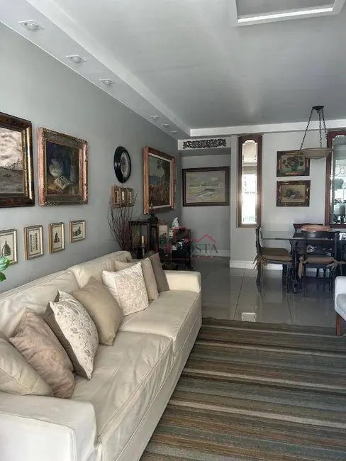 Foto 3 de Apartamento com 3 quartos à venda, 110m2 em Icaraí, Niteroi - RJ