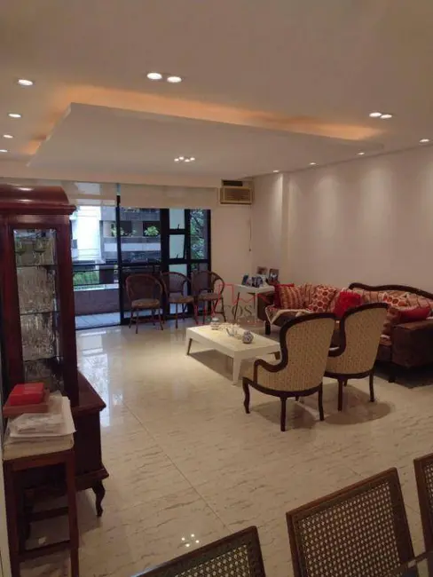 Foto 2 de Apartamento com 4 quartos à venda, 220m2 em Ingá, Niteroi - RJ