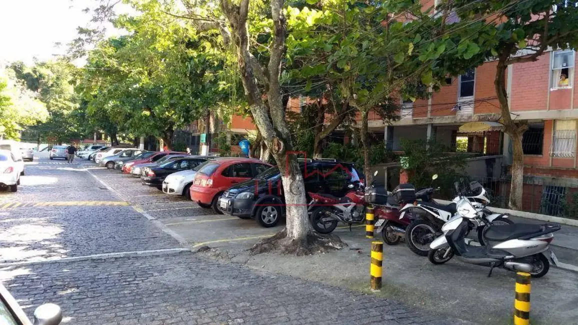 Apartamento com 2 quartos à venda, 60m2 em Fátima, Niteroi - RJ - imagem 4 Foto 4 de Apartamento com 2 quartos à venda, 60m2 em Fátima, Niteroi - RJ