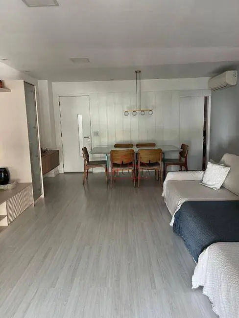Apartamento com 4 quartos à venda, 139m2 em Icaraí, Niteroi - RJ - imagem 3 Foto 3 de Apartamento com 4 quartos à venda, 139m2 em Icaraí, Niteroi - RJ