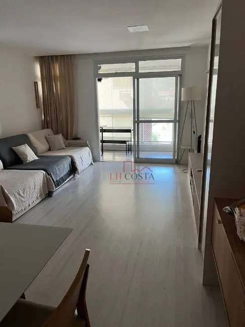 Apartamento com 4 quartos à venda, 139m2 em Icaraí, Niteroi - RJ - imagem 2 Foto 2 de Apartamento com 4 quartos à venda, 139m2 em Icaraí, Niteroi - RJ