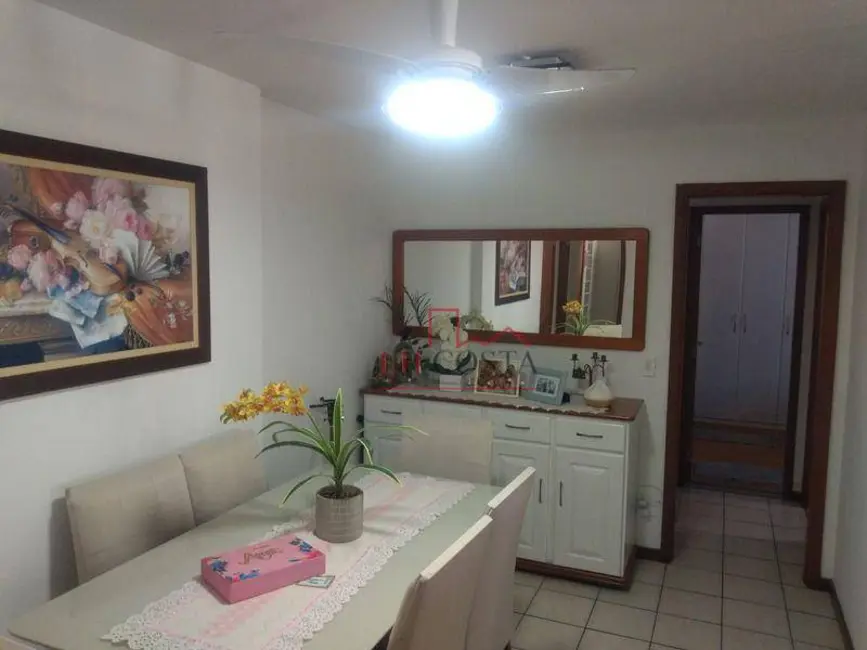Foto 4 de Apartamento com 2 quartos à venda, 80m2 em Icaraí, Niteroi - RJ