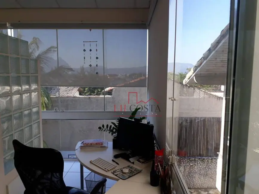 Foto 5 de Casa com 5 quartos à venda, 200m2 em Camboinhas, Niteroi - RJ