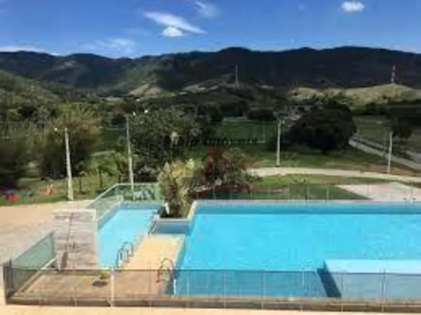 Foto 1 de Terreno / Lote à venda, 459m2 em Marica - RJ