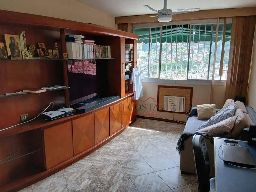 Apartamento com 1 quarto à venda, 60m2 em Santa Rosa, Niteroi - RJ - imagem 2 Foto 2 de Apartamento com 1 quarto à venda, 60m2 em Santa Rosa, Niteroi - RJ