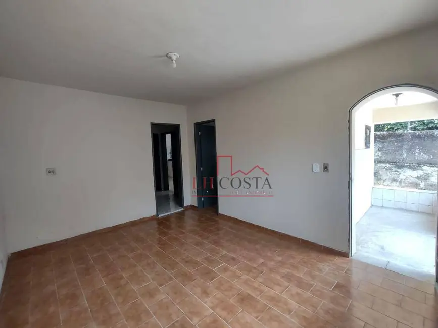 Foto 3 de Casa com 2 quartos para alugar, 180m2 em Maceió, Niteroi - RJ