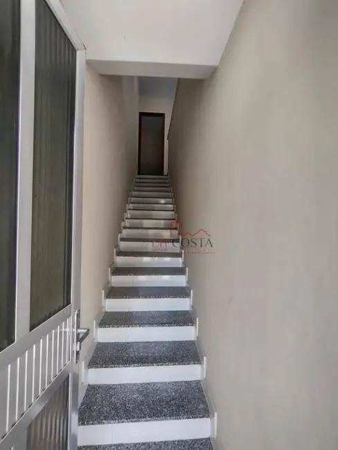 Foto 2 de Casa com 2 quartos para alugar, 220m2 em Maceió, Niteroi - RJ