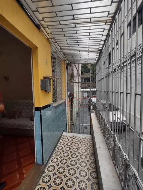 Casa com 2 quartos à venda, 80m2 em Centro, Niteroi - RJ - imagem 3 Foto 3 de Casa com 2 quartos à venda, 80m2 em Centro, Niteroi - RJ