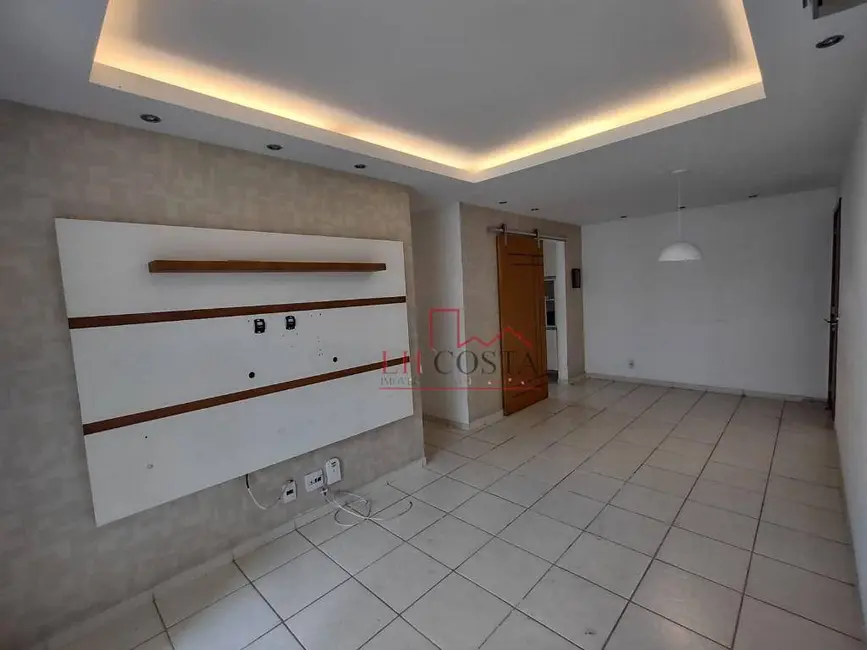 Apartamento com 2 quartos à venda, 72m2 em Centro, Niteroi - RJ - imagem 3 Foto 3 de Apartamento com 2 quartos à venda, 72m2 em Centro, Niteroi - RJ