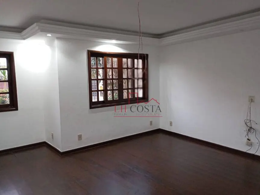 Foto 4 de Casa com 4 quartos à venda, 500m2 em Barreto, Niteroi - RJ