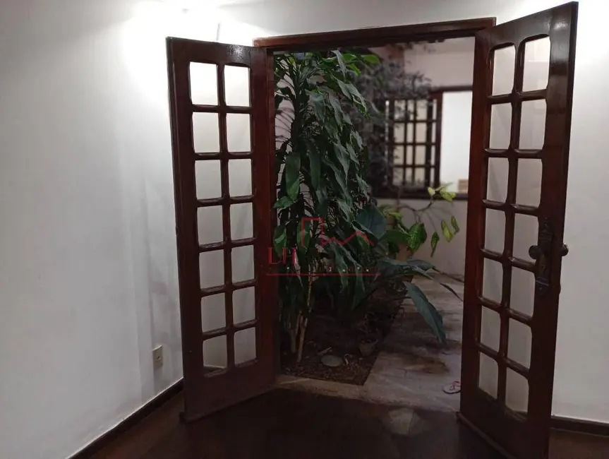 Foto 5 de Casa com 4 quartos à venda, 500m2 em Barreto, Niteroi - RJ