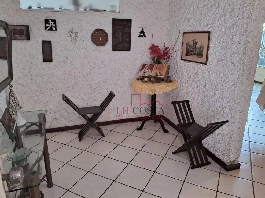 Foto 9 de Casa com 4 quartos à venda, 360m2 em São Francisco, Niteroi - RJ