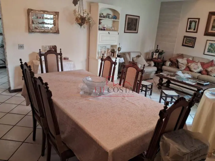 Foto 5 de Casa com 4 quartos à venda, 360m2 em São Francisco, Niteroi - RJ