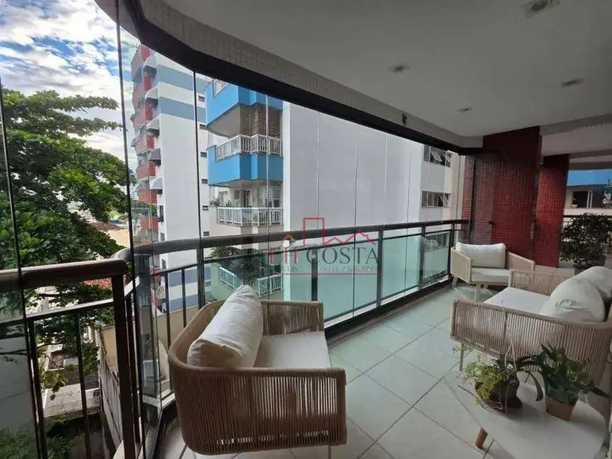 Foto 4 de Apartamento com 3 quartos à venda, 122m2 em Icaraí, Niteroi - RJ