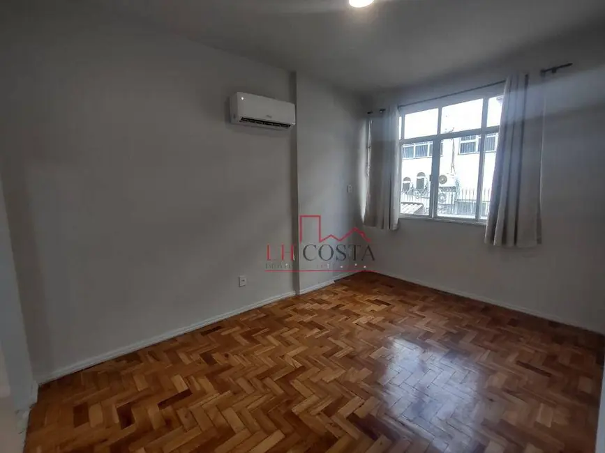 Apartamento com 2 quartos à venda, 70m2 em Santa Rosa, Niteroi - RJ - imagem 8 Foto 8 de Apartamento com 2 quartos à venda, 70m2 em Santa Rosa, Niteroi - RJ