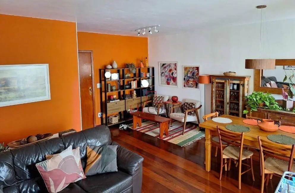 Apartamento com 3 quartos à venda, 120m2 em Icaraí, Niteroi - RJ - imagem 3 Foto 3 de Apartamento com 3 quartos à venda, 120m2 em Icaraí, Niteroi - RJ
