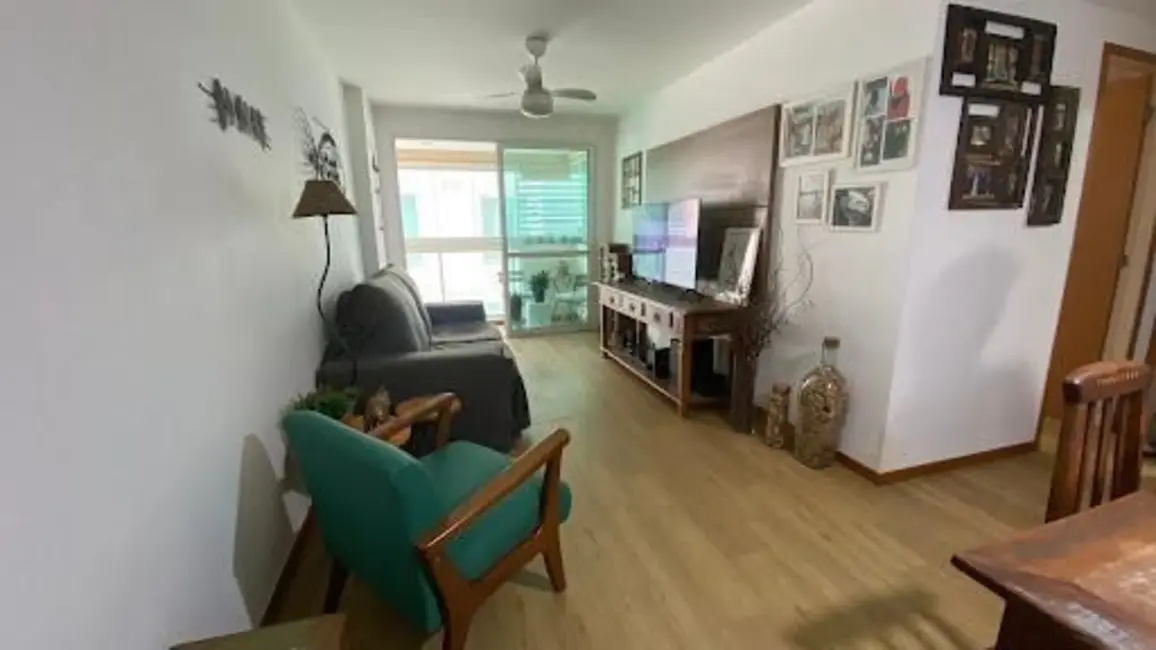 Foto 3 de Apartamento com 2 quartos à venda, 90m2 em Icaraí, Niteroi - RJ