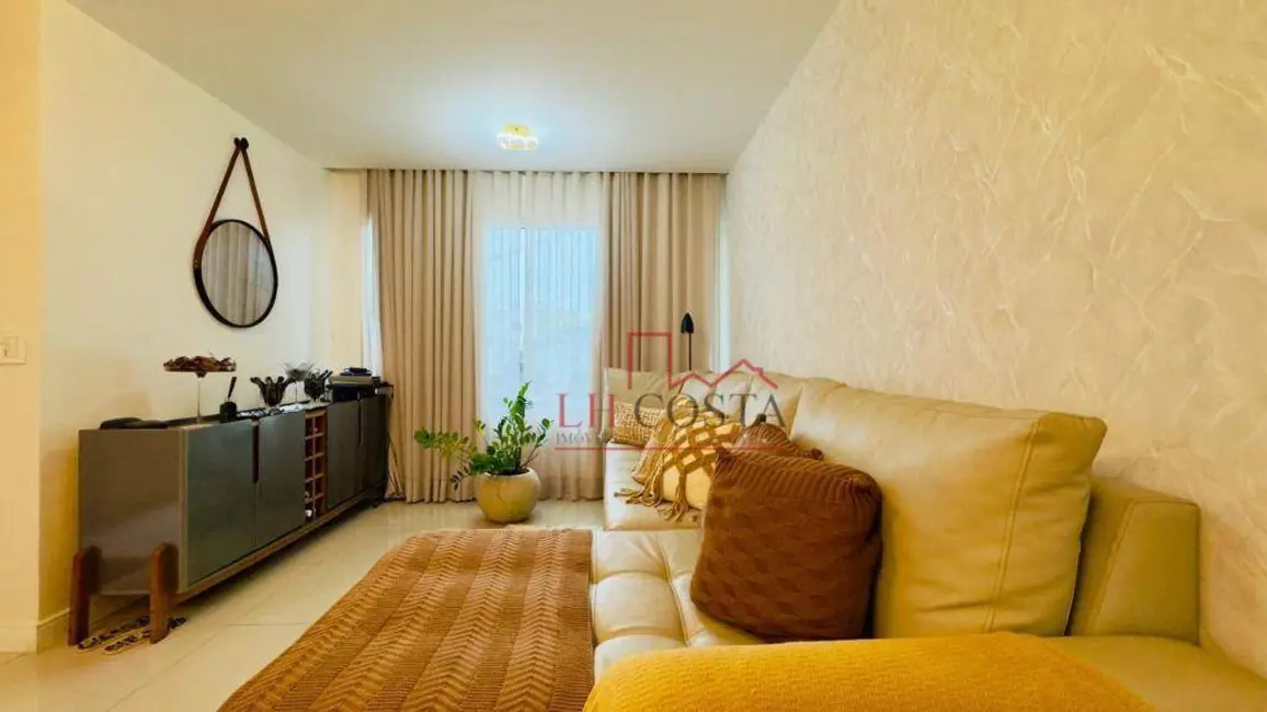 Casa com 4 quartos à venda, 180m2 em Itaipu, Niteroi - RJ - imagem 9 Foto 9 de Casa com 4 quartos à venda, 180m2 em Itaipu, Niteroi - RJ