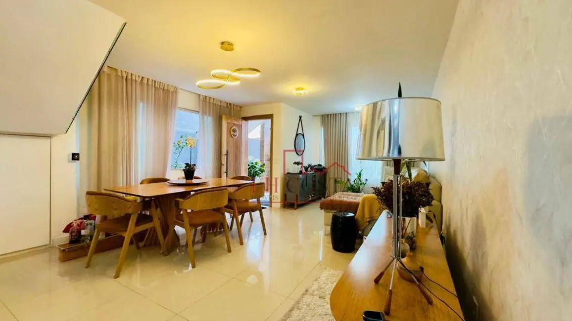 Casa com 4 quartos à venda, 180m2 em Itaipu, Niteroi - RJ - imagem 6 Foto 6 de Casa com 4 quartos à venda, 180m2 em Itaipu, Niteroi - RJ