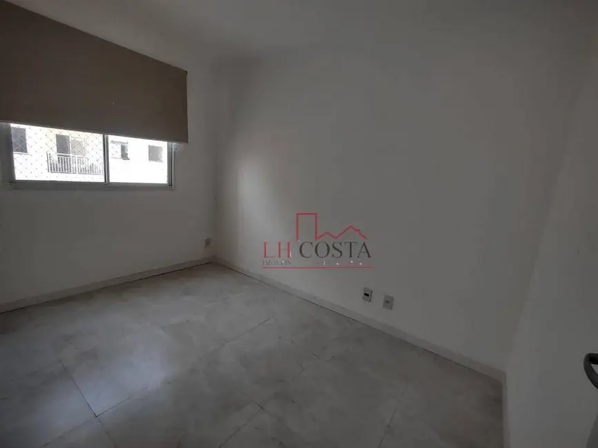 Apartamento com 2 quartos para alugar, 60m2 em Centro, Niteroi - RJ - imagem 3 Foto 3 de Apartamento com 2 quartos para alugar, 60m2 em Centro, Niteroi - RJ