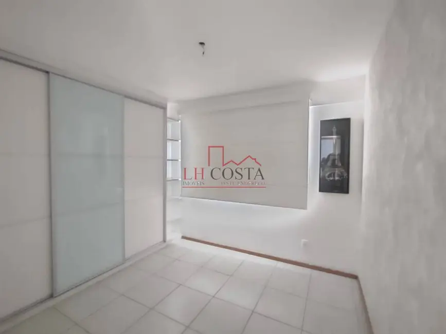 Apartamento com 2 quartos para alugar, 85m2 em Icaraí, Niteroi - RJ - imagem 4 Foto 4 de Apartamento com 2 quartos para alugar, 85m2 em Icaraí, Niteroi - RJ