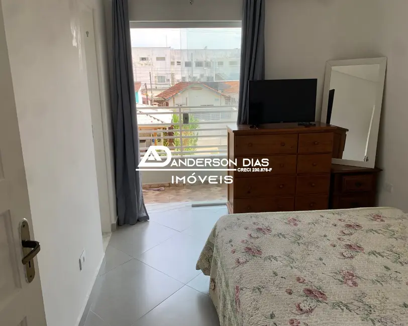 Foto 8 de Casa com 3 quartos à venda, 180m2 em Centro, Caraguatatuba - SP