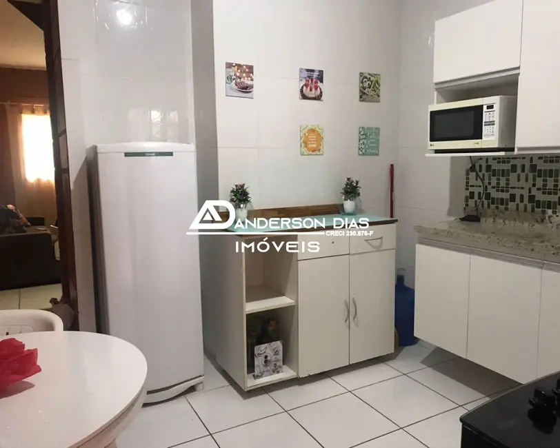 Foto 9 de Casa de Condomínio com 2 quartos à venda, 103m2 em Pontal de Santa Marina, Caraguatatuba - SP
