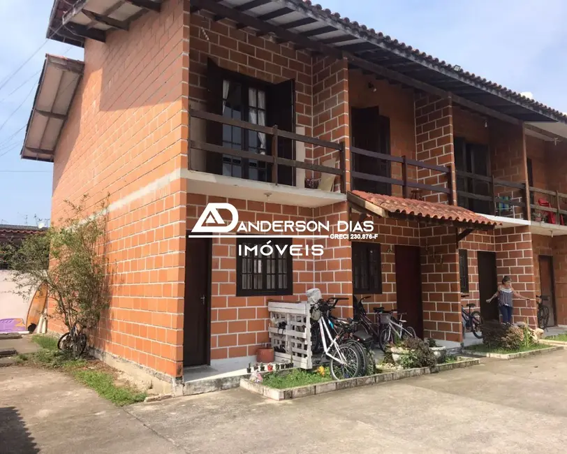 Foto 4 de Casa de Condomínio com 2 quartos à venda, 103m2 em Pontal de Santa Marina, Caraguatatuba - SP