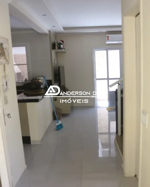 Foto 8 de Casa com 2 quartos à venda, 85m2 em Jardim Porto Novo, Caraguatatuba - SP