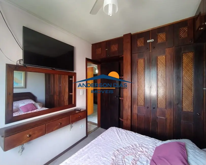 Foto 2 de Apartamento com 1 quarto à venda, 46m2 em Centro, Caraguatatuba - SP