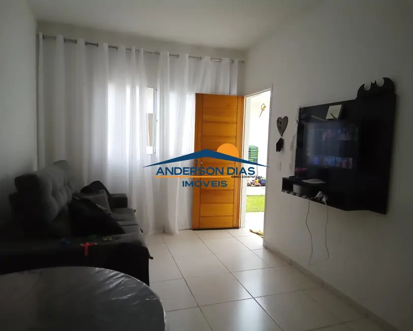 Foto 6 de Casa com 2 quartos à venda, 56m2 em Balneário dos Golfinhos, Caraguatatuba - SP