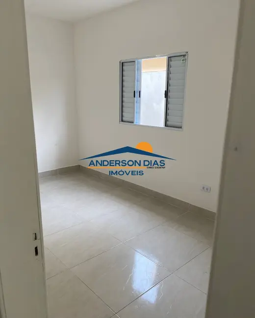 Foto 3 de Casa com 2 quartos à venda, 75m2 em Balneário dos Golfinhos, Caraguatatuba - SP