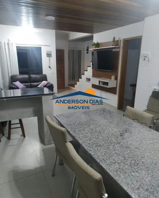 Foto 3 de Casa de Condomínio com 2 quartos à venda, 80m2 em Pontal de Santa Marina, Caraguatatuba - SP