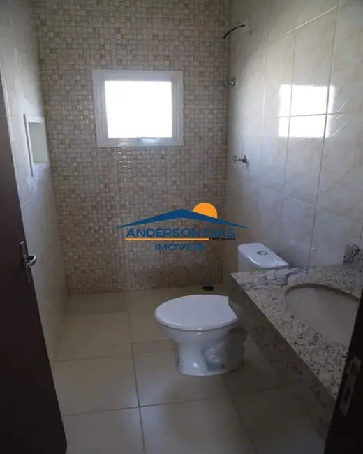 Casa com 2 quartos à venda, 52m2 em Pontal de Santa Marina, Caraguatatuba - SP - imagem 2 Foto 2 de Casa com 2 quartos à venda, 52m2 em Pontal de Santa Marina, Caraguatatuba - SP