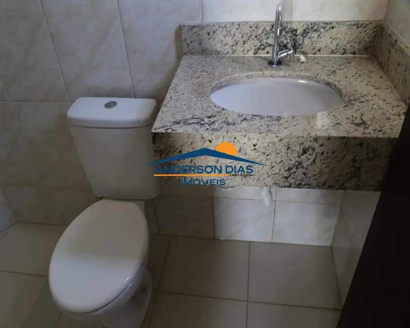 Casa com 2 quartos à venda, 52m2 em Pontal de Santa Marina, Caraguatatuba - SP - imagem 3 Foto 3 de Casa com 2 quartos à venda, 52m2 em Pontal de Santa Marina, Caraguatatuba - SP