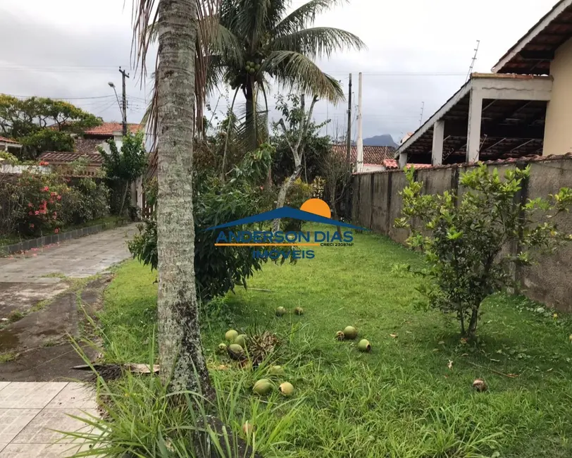 Casa com 2 quartos à venda, 130m2 em Balneário dos Golfinhos, Caraguatatuba - SP - imagem 3 Foto 3 de Casa com 2 quartos à venda, 130m2 em Balneário dos Golfinhos, Caraguatatuba - SP