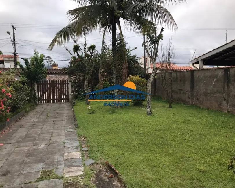 Foto 1 de Casa com 2 quartos à venda, 130m2 em Balneário dos Golfinhos, Caraguatatuba - SP