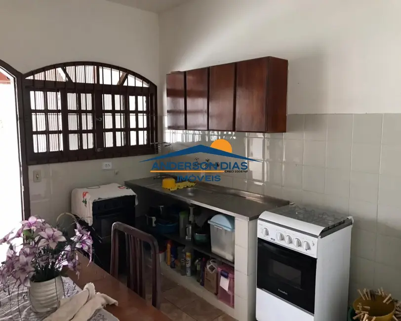 Casa com 2 quartos à venda, 130m2 em Balneário dos Golfinhos, Caraguatatuba - SP - imagem 5 Foto 5 de Casa com 2 quartos à venda, 130m2 em Balneário dos Golfinhos, Caraguatatuba - SP