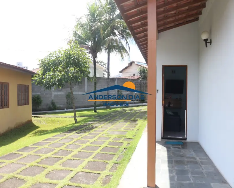Casa com 2 quartos à venda, 60m2 em Martim de Sá, Caraguatatuba - SP - imagem 3 Foto 3 de Casa com 2 quartos à venda, 60m2 em Martim de Sá, Caraguatatuba - SP