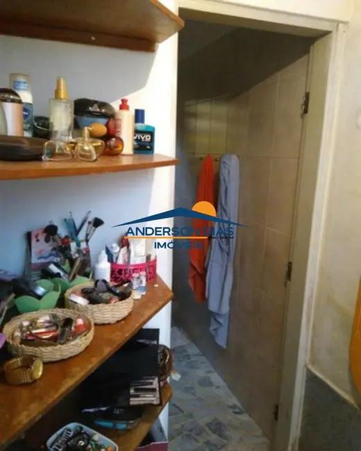 Casa com 3 quartos à venda, 300m2 em Jardim Rio Santos, Caraguatatuba - SP - imagem 4 Foto 4 de Casa com 3 quartos à venda, 300m2 em Jardim Rio Santos, Caraguatatuba - SP